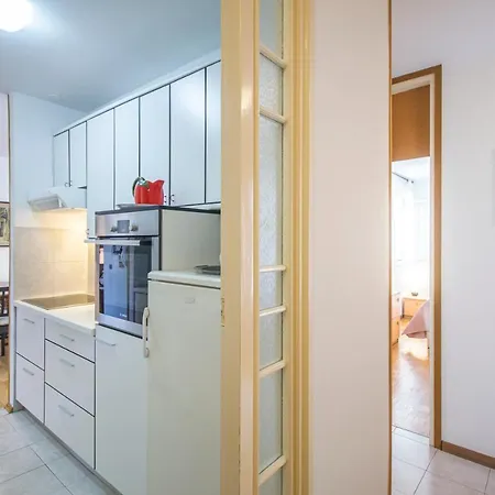 La Maison Central Apartment *