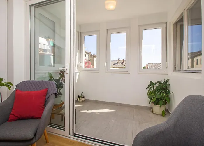La Maison Central דירה