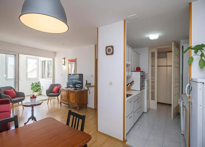 La Maison Central Apartman
